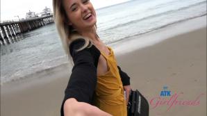 Nicole Nichols Malibu Pier Part 1